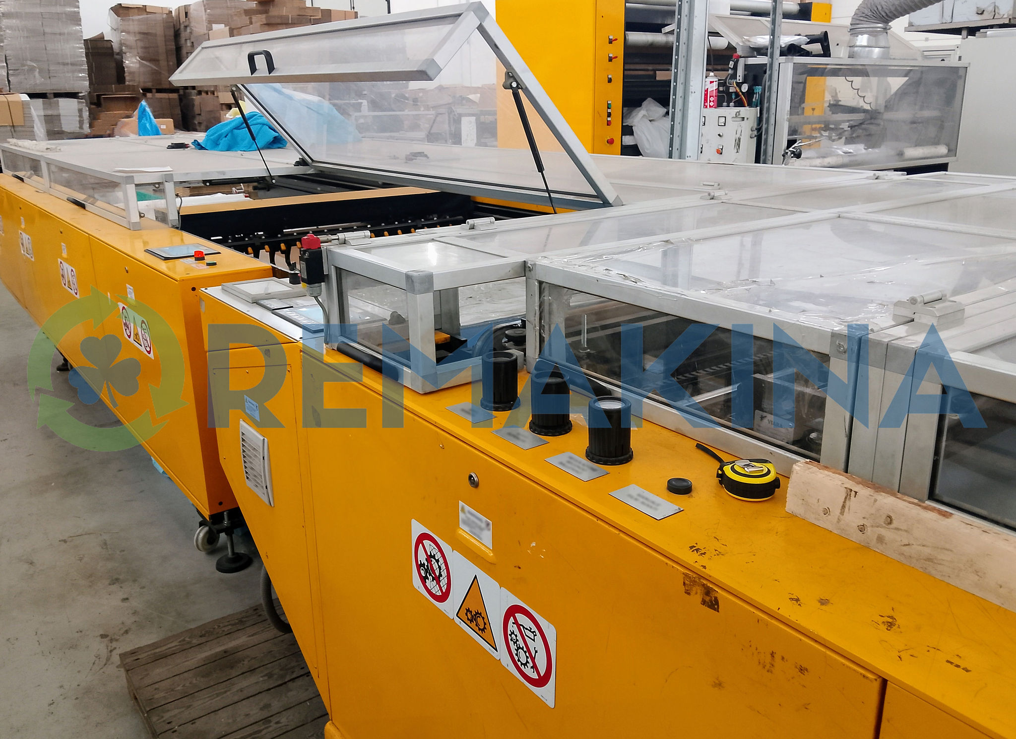 Viara Futura 1400 Máquina de Bolsas con Soldadura Inferior 1 Estructura lateral de la máquina de bolsas Viara Futura año 2017.